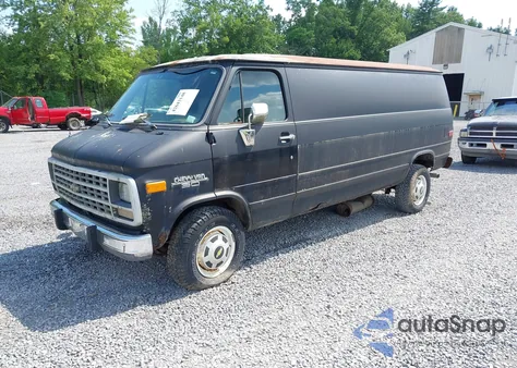 1993 Chevrolet G30 из США, поврежденный, VIN 2GCGG39K7P4133464